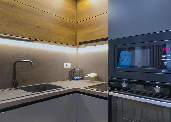 Pin Lägenhet Tirana